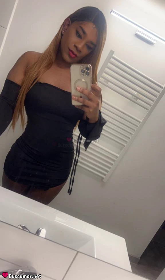 631680820 - Hanny BADALONA