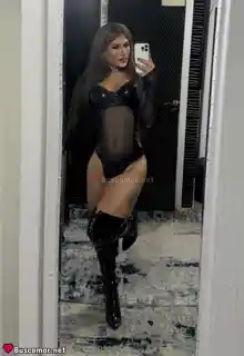 633767746 - soy rebeca y soy muy romantica