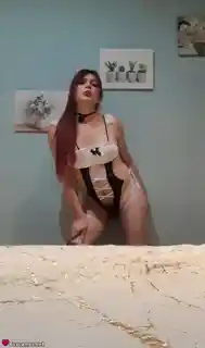 607627382 - sole busca amor y abrazos