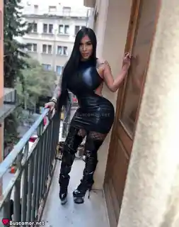 631571803 - katalina quiere disfrutar la vida loca