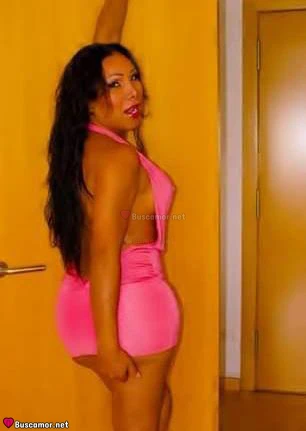 687938925 - yo soy alegre y disfruto de mi hogar.