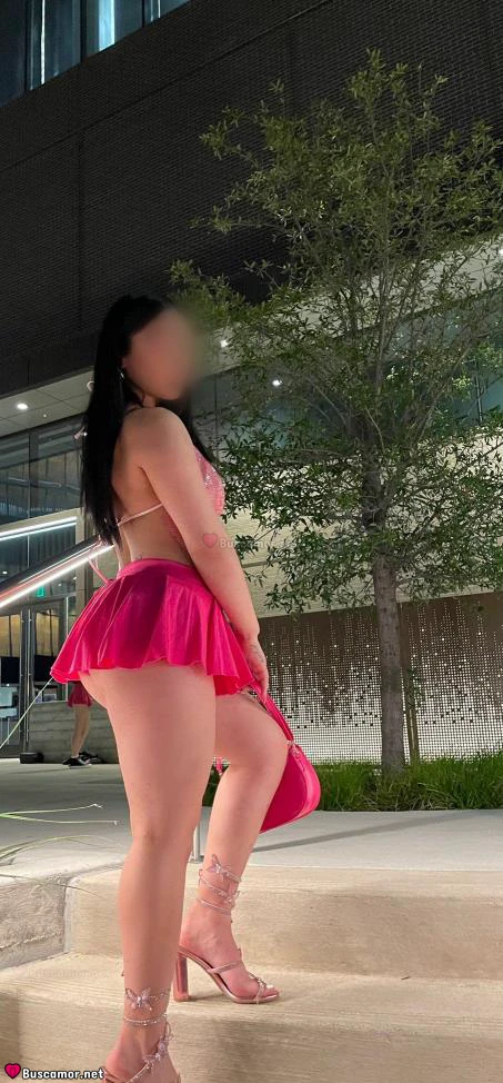 603997143 - Soy nueva y tierna