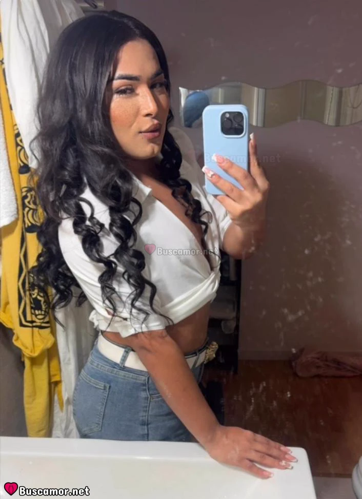 632107940 - Soy nueva en la feria y feliz