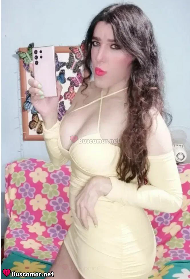 697455526 - Soy Sandrita, busco chicos lindos pa salir y bailar