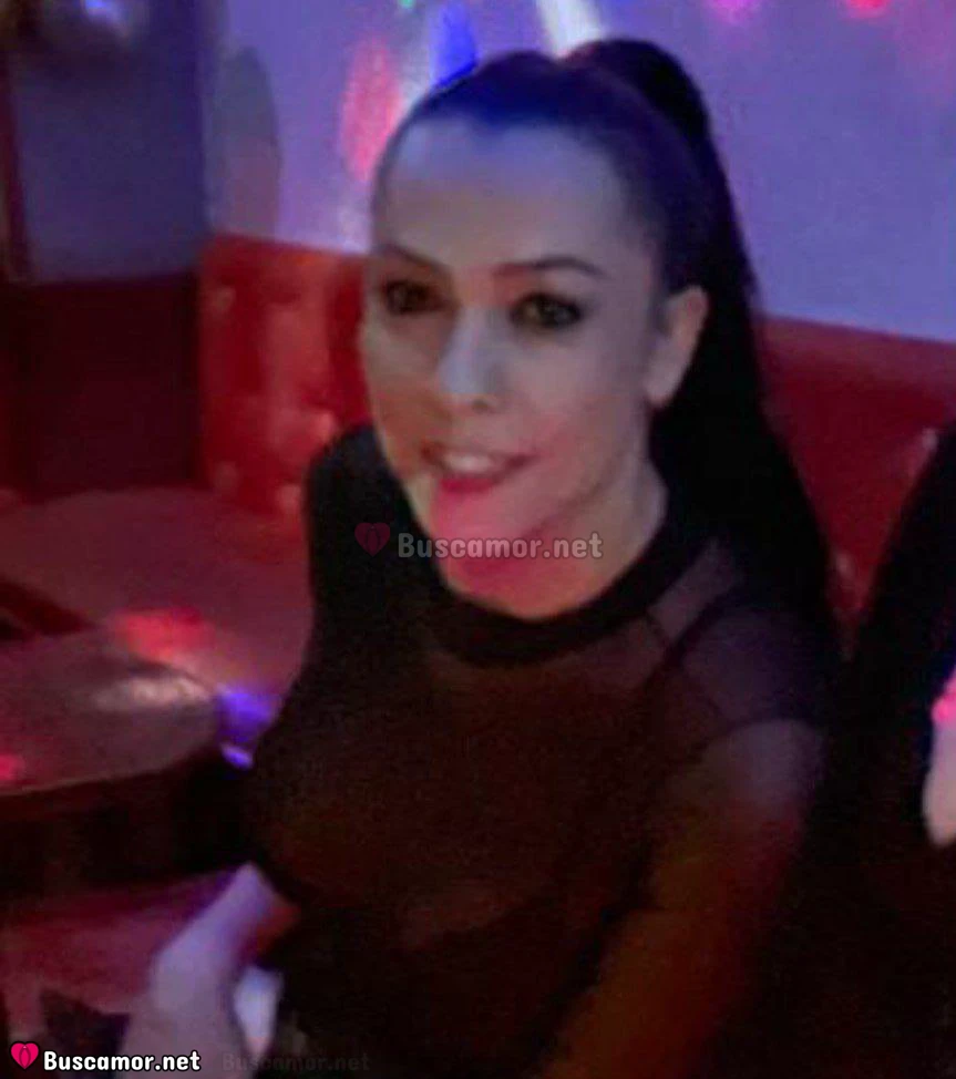 613660869 - Soy Bruna, buscando momentos inolvidables en Huelva glamuroza.