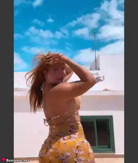 604363661 - Soy Laura, busco pasarlo bien y hacer amigos.
