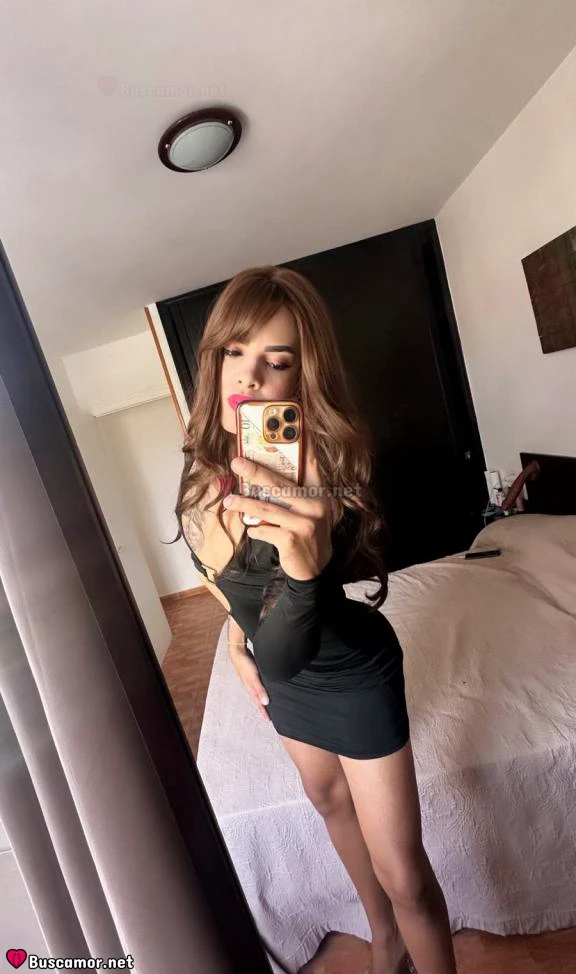 612547642 - Danna llegó a la ciudad buscando aventuras nuevas