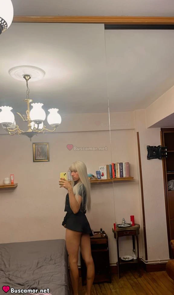 627759912 - Paulina la más jovencita
