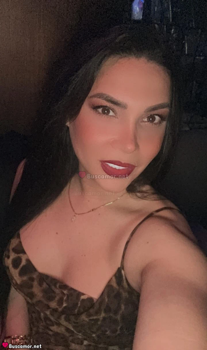 603315686 - Soy Claudia, busco divrtiendo y risas.