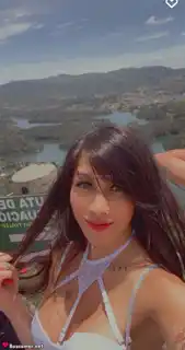 697661081 - Hola, soy Femenina, busco alguien especial para comparti momentos unicos.