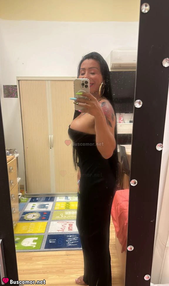 695710588 - Sara Latina cariñosa y