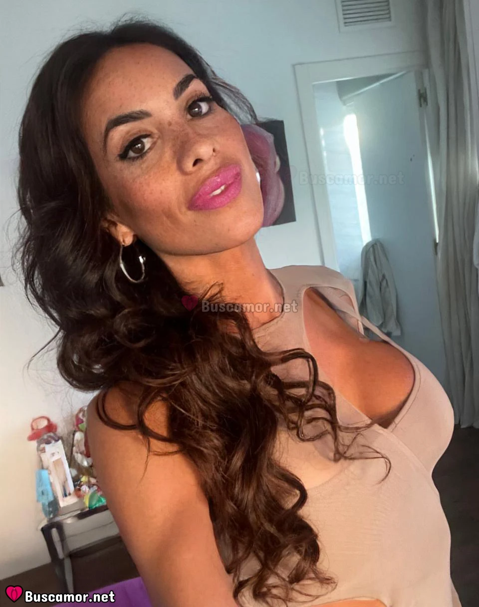 664148221 - Silvina siempre brilla conmigo