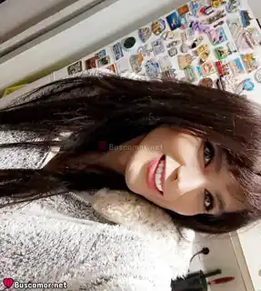 654837018 - Micaela busca amor.