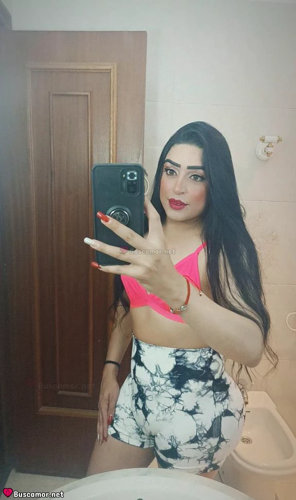 603228936 - Julianita busca amor.