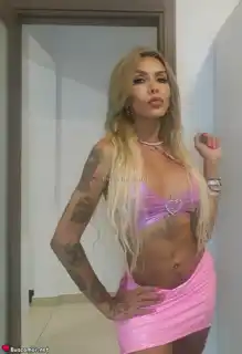 600331422 - Me encanta bailar en la playa.