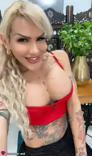 697217910 - Soy Daniela, latina sexy y bronceada, busco alguien especial en Marbella pa pasarla bien.