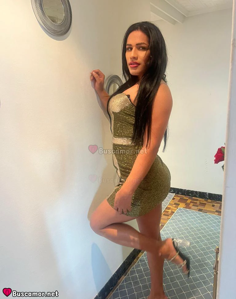 663885757 - Soy Samanta, busco un chico divertida y aventurero, ven.