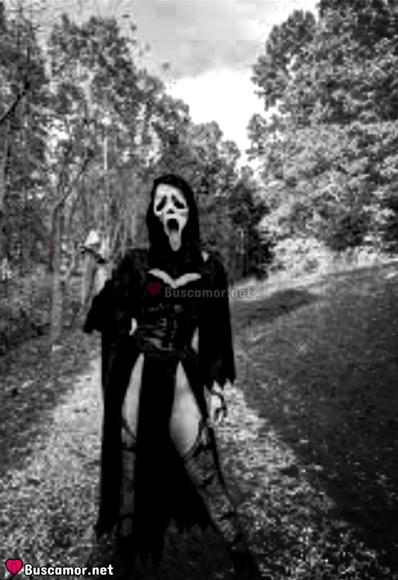 641870256 - scream sobre ti