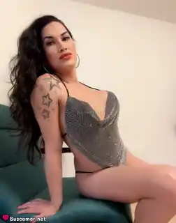 647310847 - la morena es super linda, quiero conocerla ya 