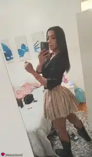 641466821 - Soy Elena, me gustaria tener un compañero para vivir aventuras juntos.