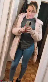 602418136 - Andrea en sevilla busca algo.