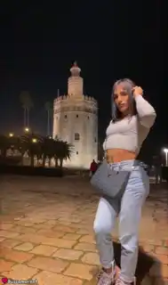 672374315 - thalia busco algo entrete
