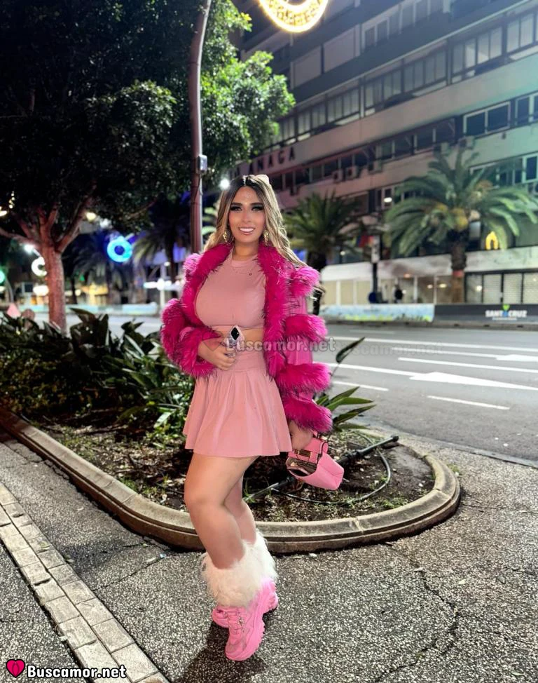 674447234 - Paula Andrea busca conexión.