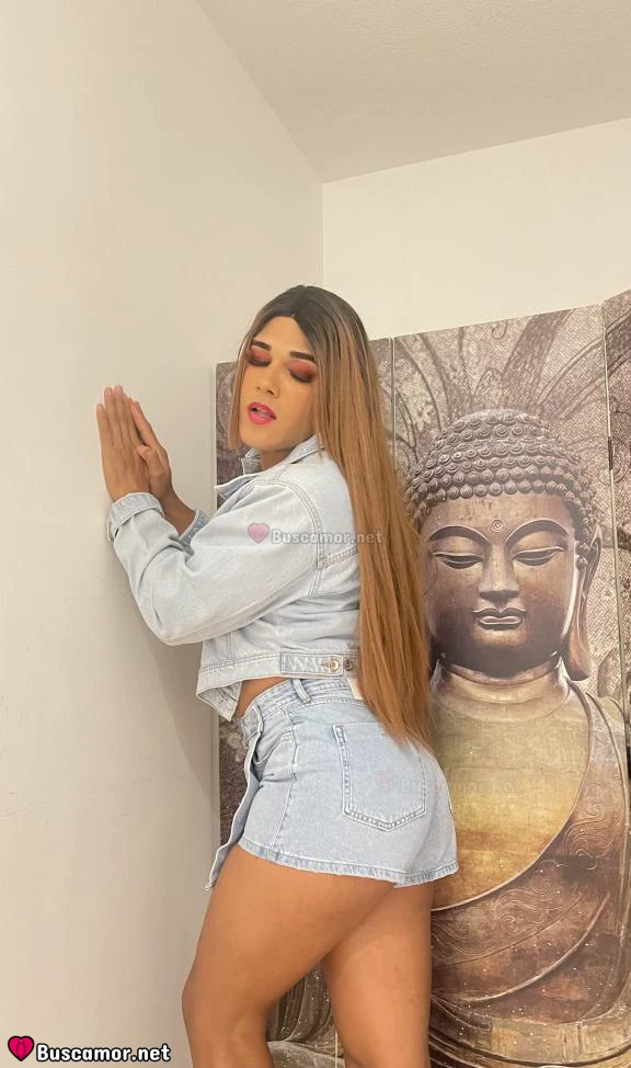 632101898 - Hola, soy una Latina