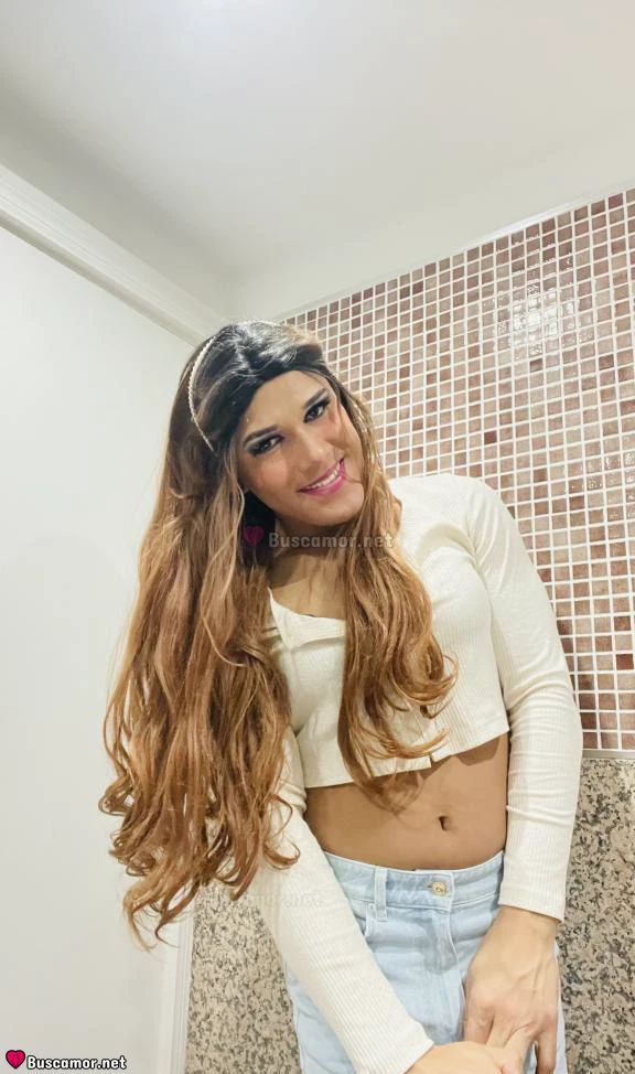 632101898 - Hola, soy una Latina