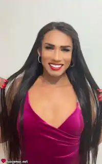 635257680 - Soy Sofia. . divertida . nena . unika . busco . conexiones.