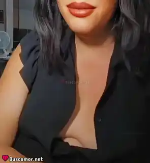 600606637 - Soy Laura, me encanta el buen rollo en la Rambleta y conocer gente divertida siempre.