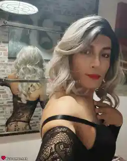 678023281 - Paola buska panas divertidos para deportear