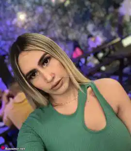 698636536 - Estefanía latina