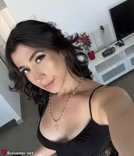 602494229 - Soy Salome, busco alguien especial que le guste compartir momentos y risas en plaza Boqueron.
