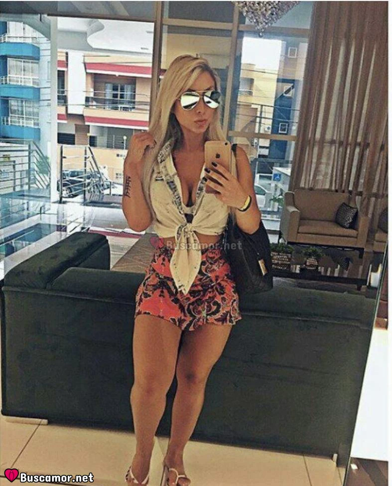 631354230 - Hola soy Hanna, busco un encuentro especial y sincero.