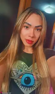 671455681 - soy bruna y hermosa