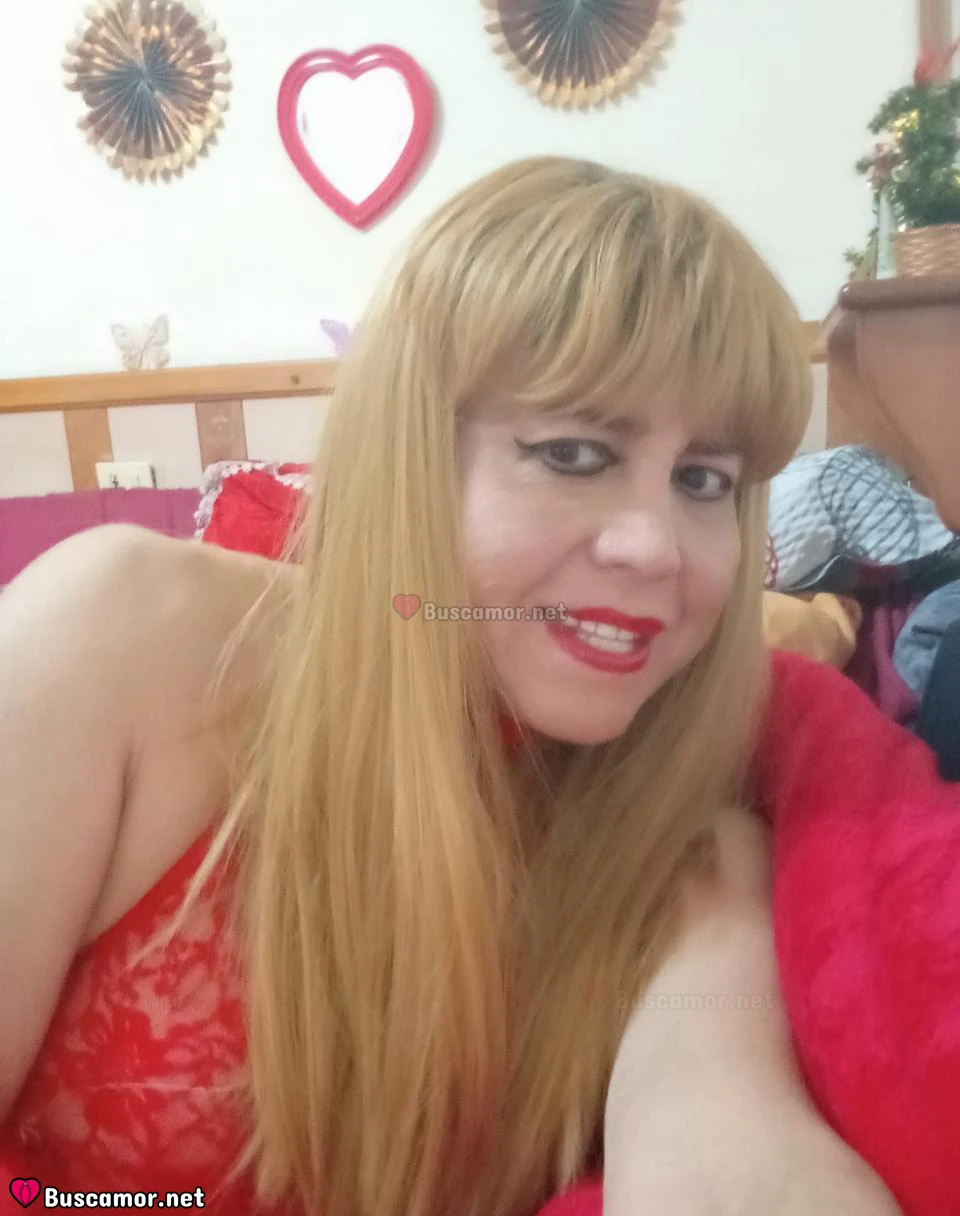 637451011 - DEBORA BUSCA NOVIO, DIVERTIDO Y SINCERO.