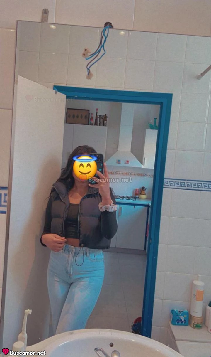 624973975 - Soy Lia busko cervical amor y risas, ven a jugar conmigo.