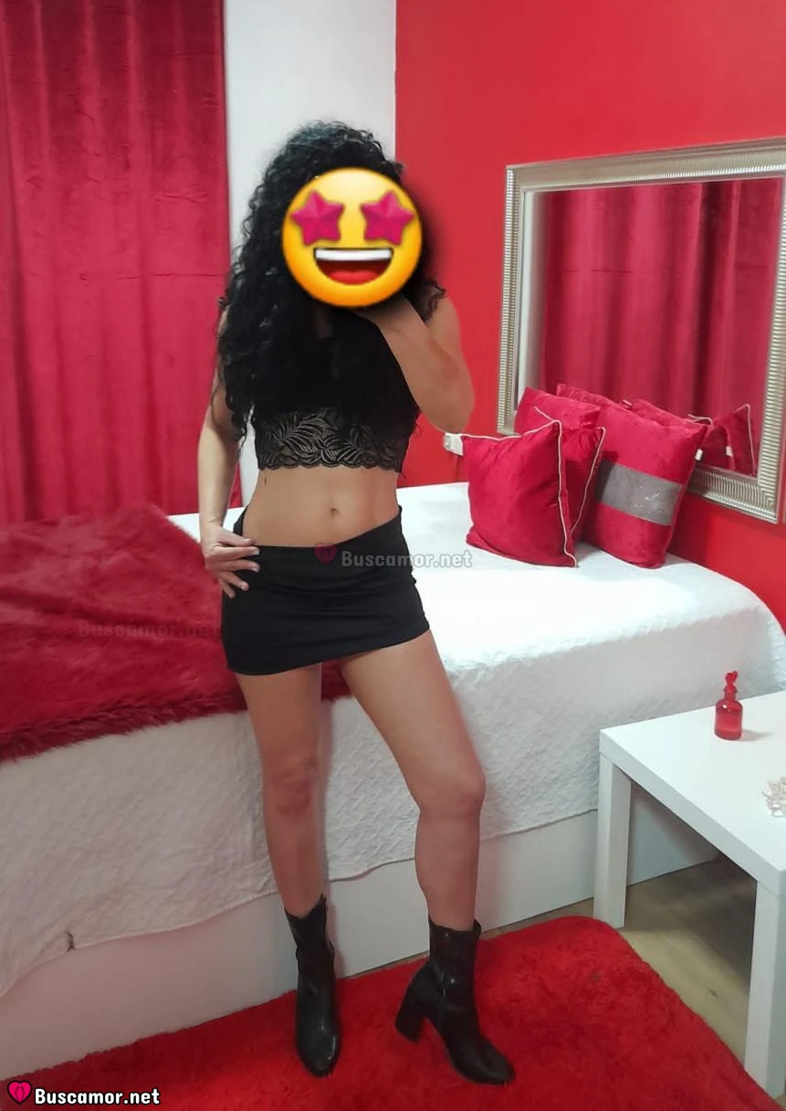 692709151 - me encanta esa madurita, su sonrisa me hace sentir muy bien