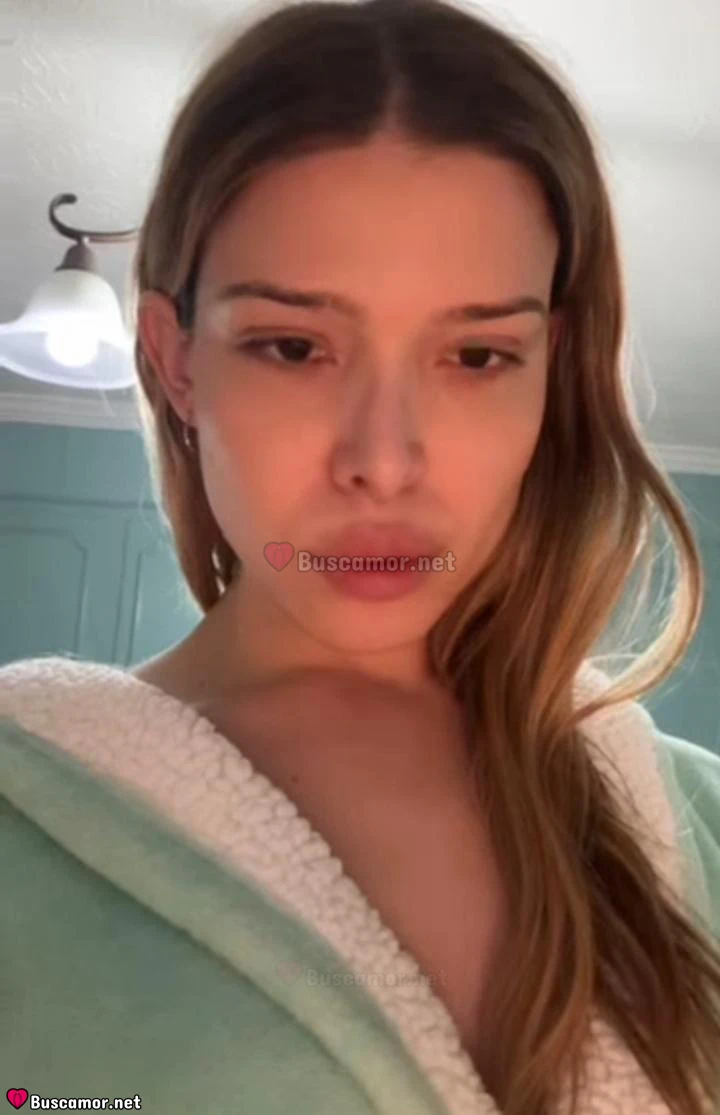 647030942 - soy trans busco amor