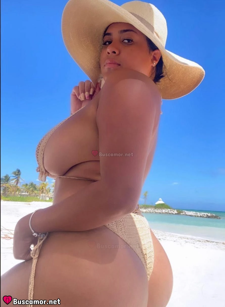 607494761 - Hola, soy Bella. Busco. Cariño. y. Aventuras.