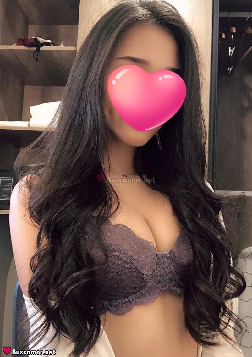 688166109 - Hola, soy Laura. Busco a alguien especial para compartir risas y mucho cariño 💕.